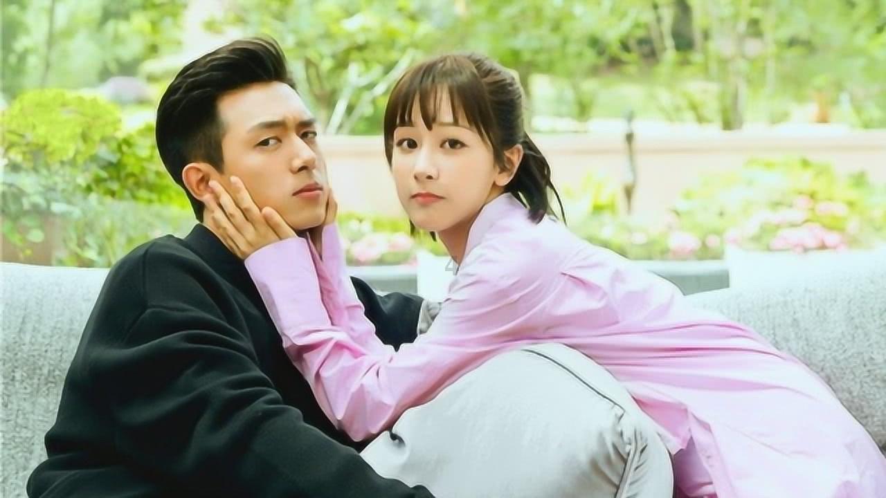 逃离快乐小镇
