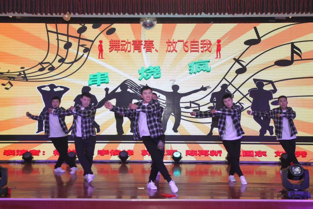逃离豪宅大厦4
